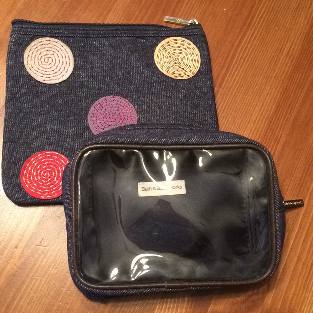 10/$13!  2 Bath&Body Works traveling bags!